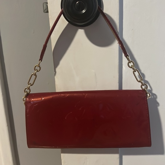 Authentic Louis Vuitton Red Vernis Sunset Blvd - Used - Picture 3 of 3